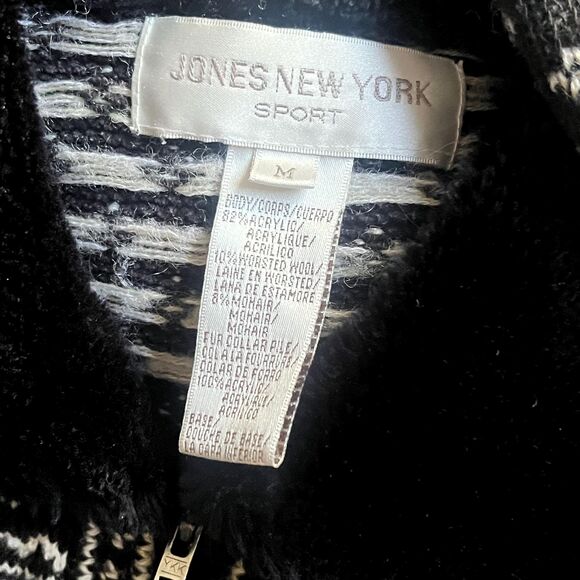 Vintage Fair Isle Sweater Size Medium Nordic cardigan Faux Fur collar - Picture 6 of 6